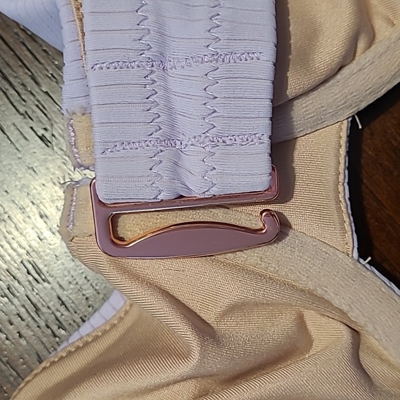 Shade & shore lavender Heavy support underwire padded bikini top great condition - Picture 6 of 12